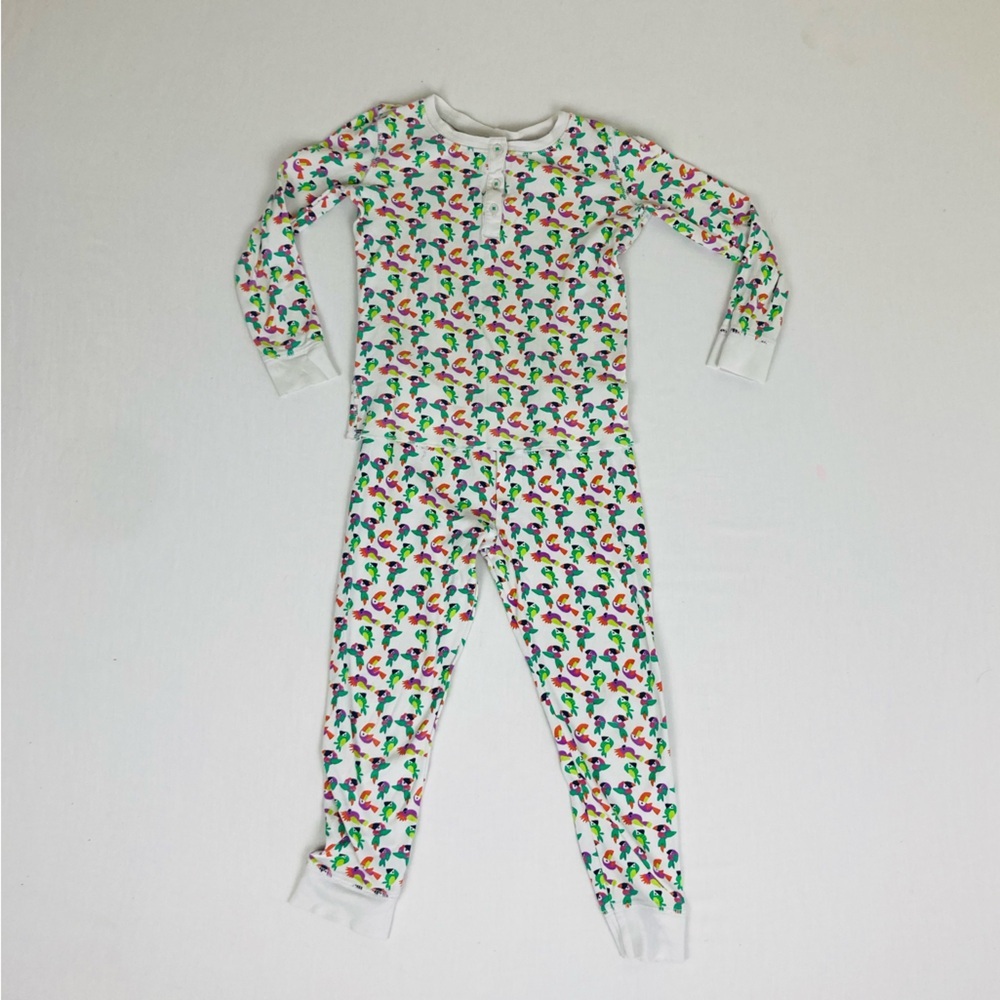 Roller Rabbit white, tropical bird print two piece pajamas set Pima cotton. 6.